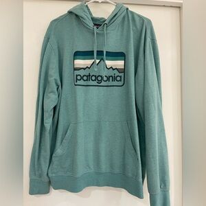 Patagonia Men’s Large Lightweight Hoodie